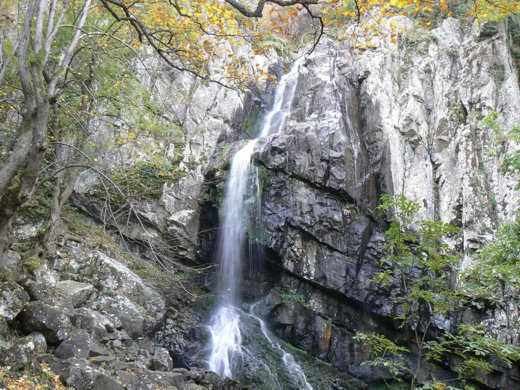 Боянският водопад във Витоша
